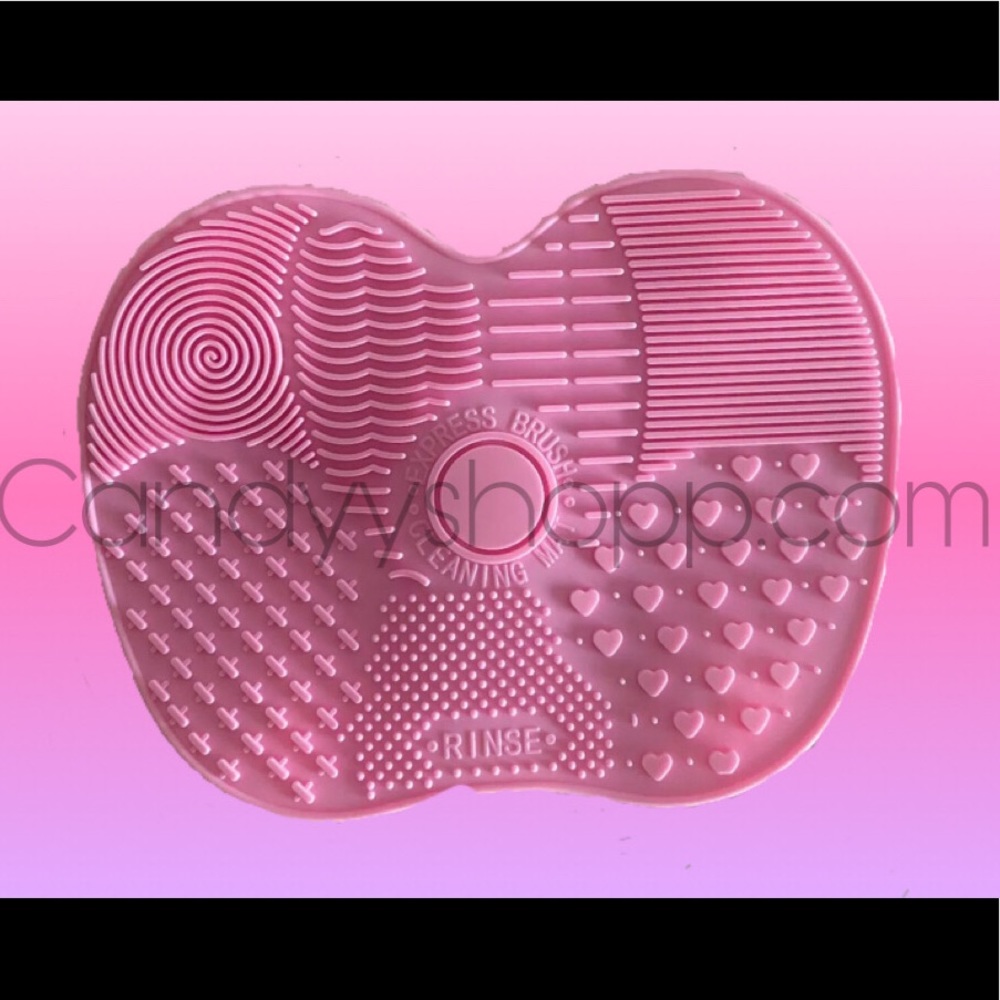 Pink silicone brush washer